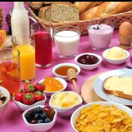 Honey Moon - Guests Bed & Breakfast
